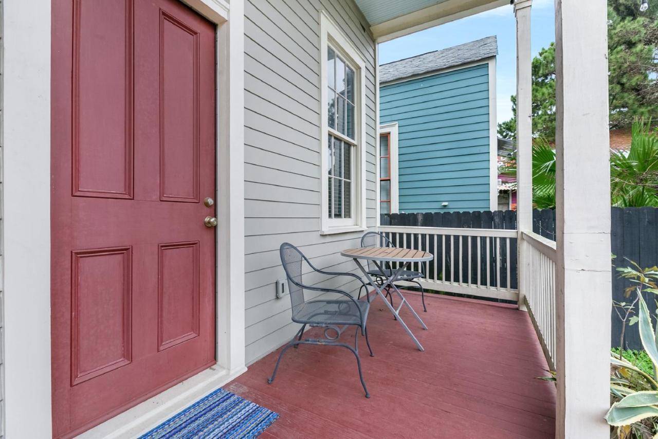 Cozy And Charming House Close To St Charles Ave New Orleans Exterior photo